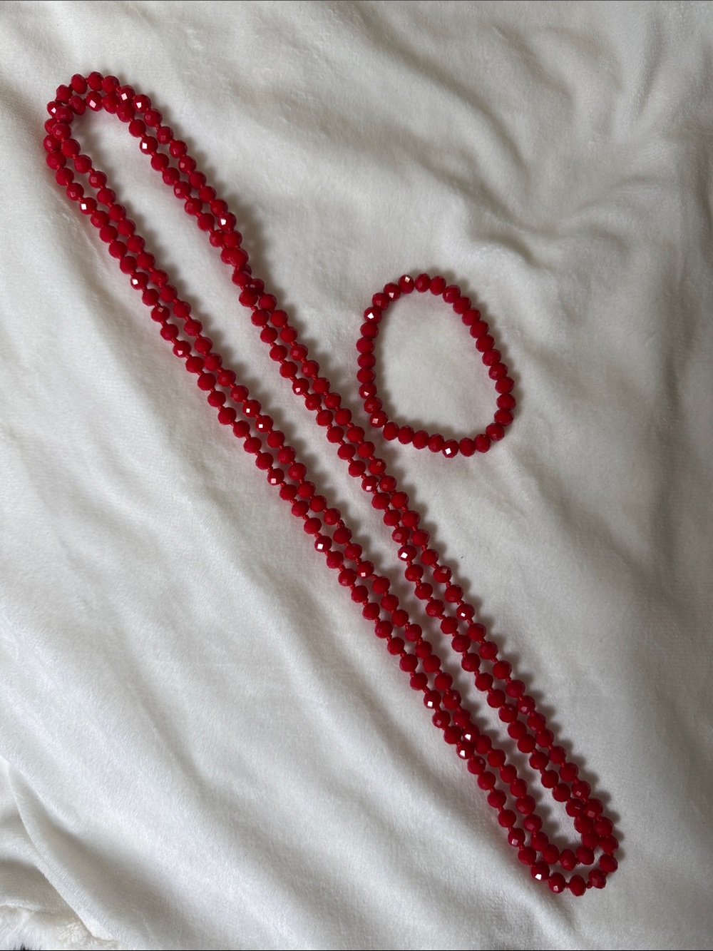 Red Beaded Necklace and Bracelet Set